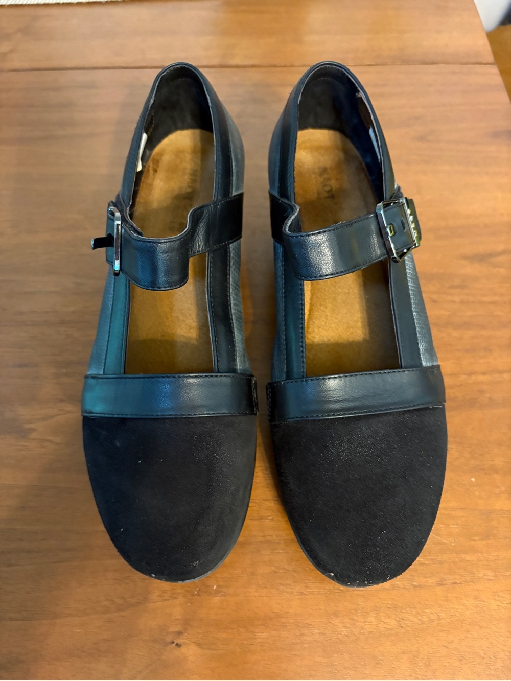 Naot Black Dashing Mary Jane Pumps size 9